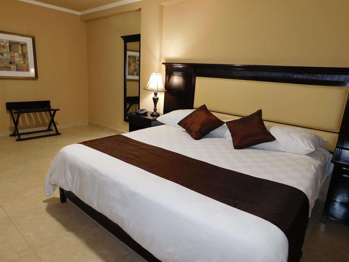 Hotel Gran Via Panama David Kültér fotó